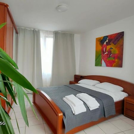 Mooi Slaapkamer! Proper En Compact Place Voor 3 Anvers Dış mekan fotoğraf